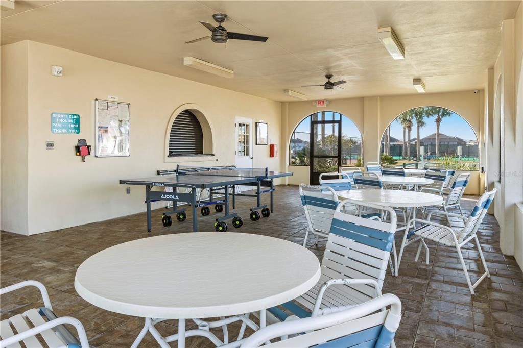 Active With Contract: $550,000 (3 beds, 2 baths, 1810 Square Feet)