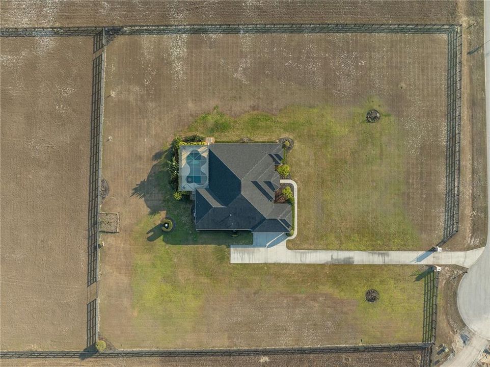 En Venta: $1,299,000 (4 camas, 3 baños, 3521 Pies cuadrados)