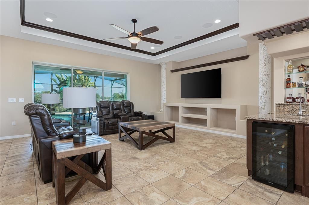 En Venta: $1,299,000 (4 camas, 3 baños, 3521 Pies cuadrados)