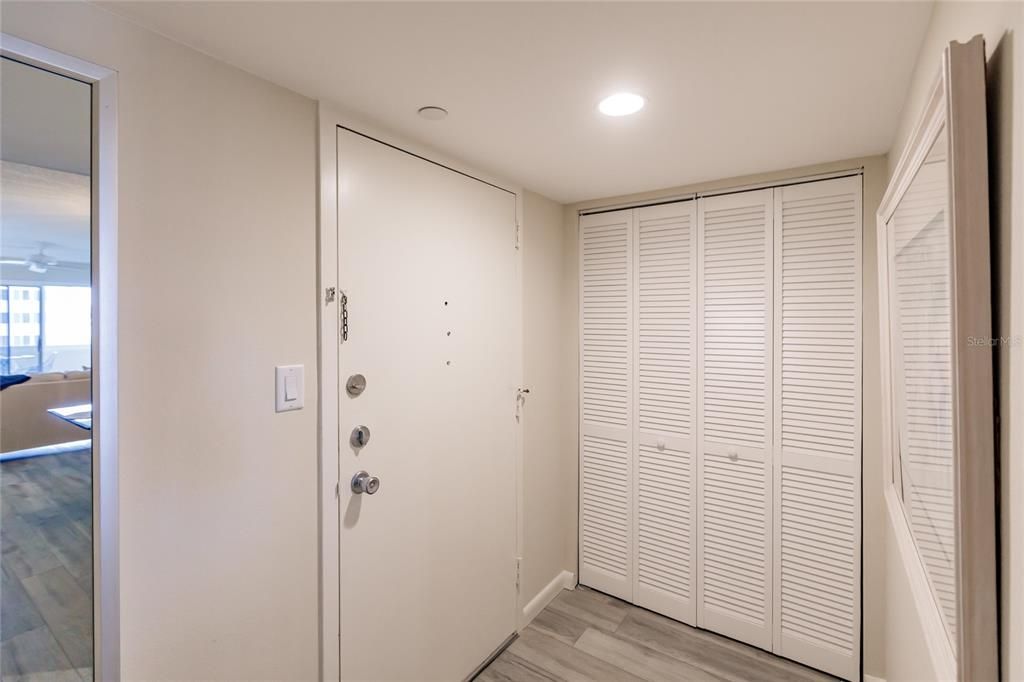 For Rent: $7,500 (2 beds, 2 baths, 1163 Square Feet)