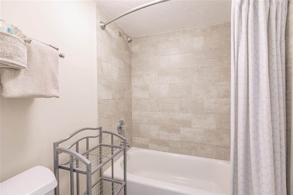 For Rent: $7,500 (2 beds, 2 baths, 1163 Square Feet)