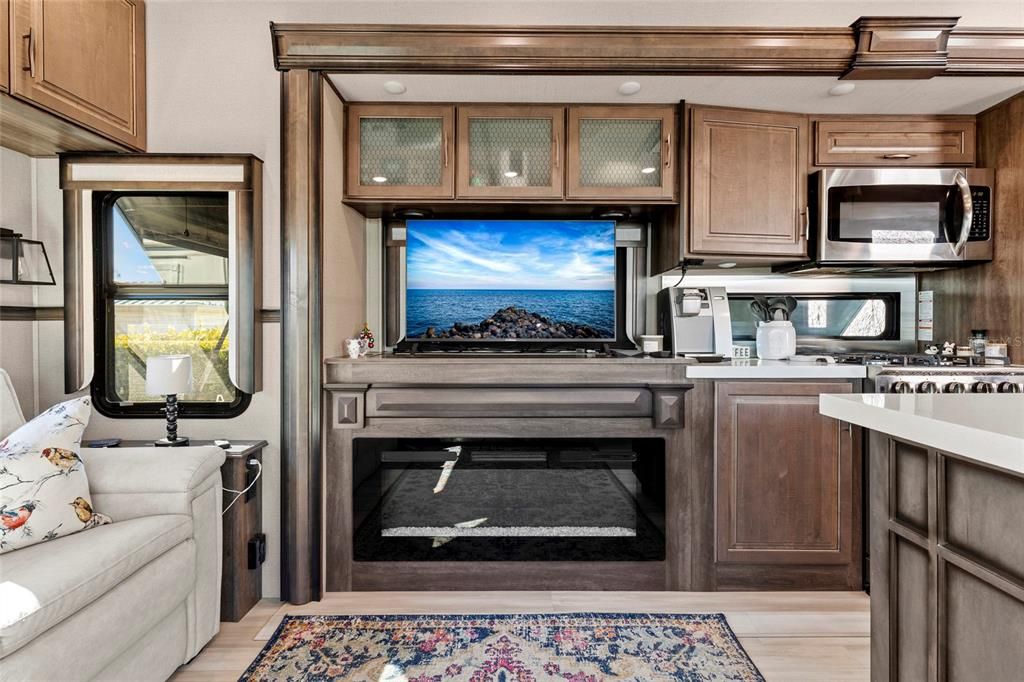 For Sale: $169,900 (0.07 acres)