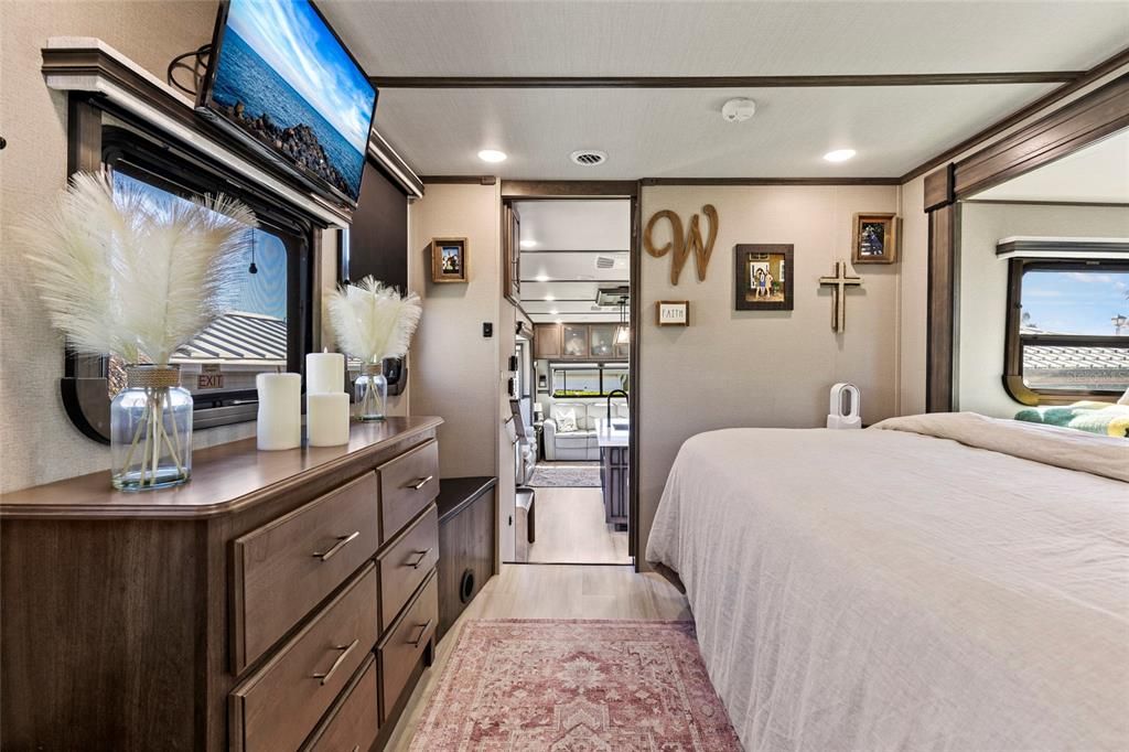 For Sale: $169,900 (0.07 acres)