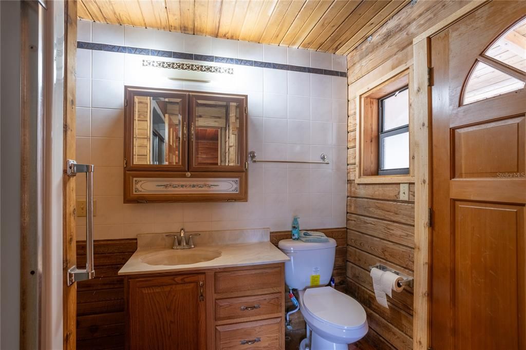 For Sale: $1,195,900 (5 beds, 5 baths, 4067 Square Feet)