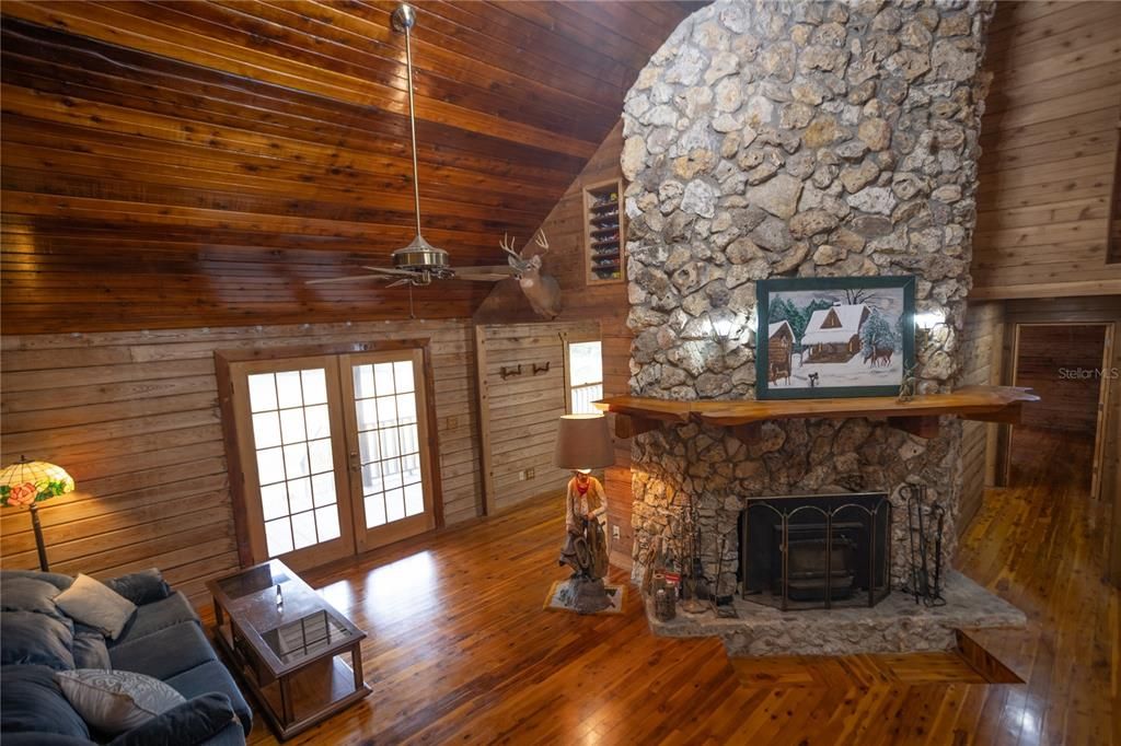 For Sale: $1,195,900 (5 beds, 5 baths, 4067 Square Feet)