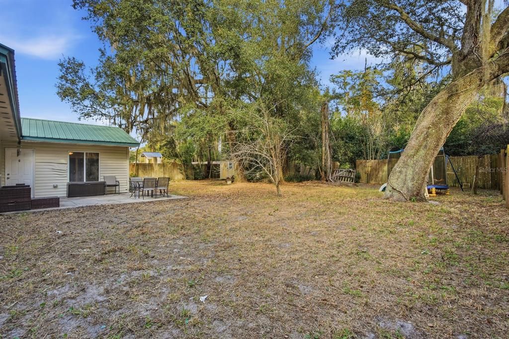 For Sale: $224,000 (3 beds, 2 baths, 1512 Square Feet)