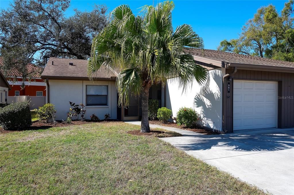 Recently Sold: $249,000 (2 beds, 2 baths, 1354 Square Feet)