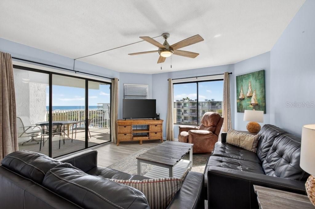 待售: $699,000 (3 贝兹, 2 浴室, 1080 平方英尺)