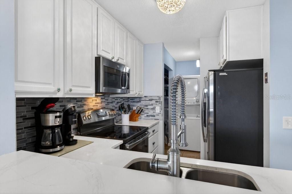 待售: $699,000 (3 贝兹, 2 浴室, 1080 平方英尺)