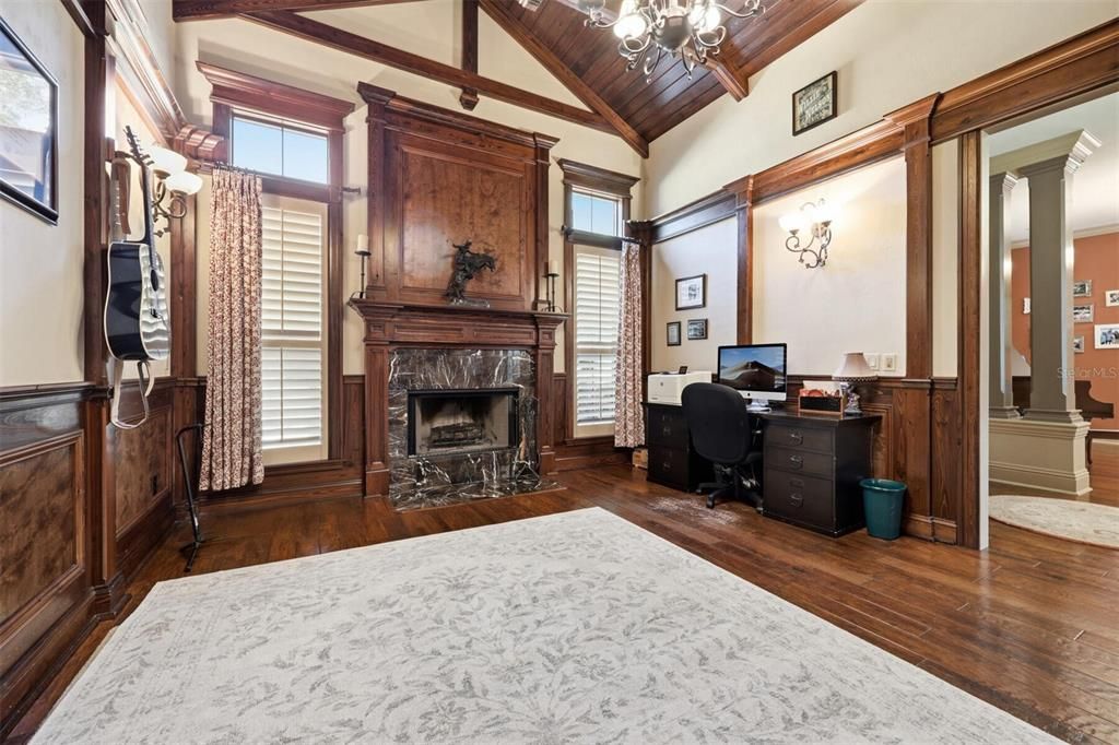 На продажу: $1,080,000 (4 спален, 3 ванн, 3687 Квадратных фут)