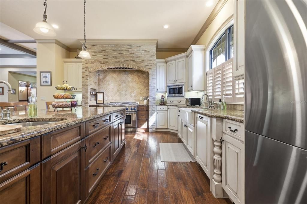 На продажу: $1,080,000 (4 спален, 3 ванн, 3687 Квадратных фут)