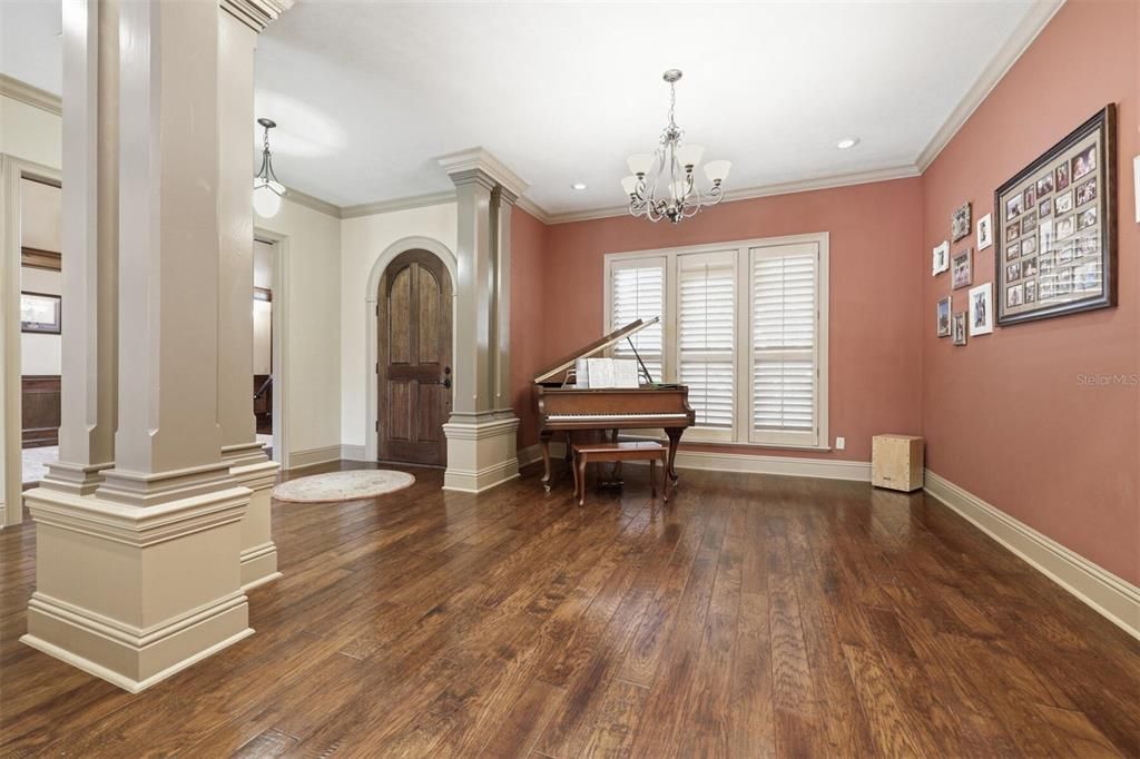 На продажу: $1,080,000 (4 спален, 3 ванн, 3687 Квадратных фут)