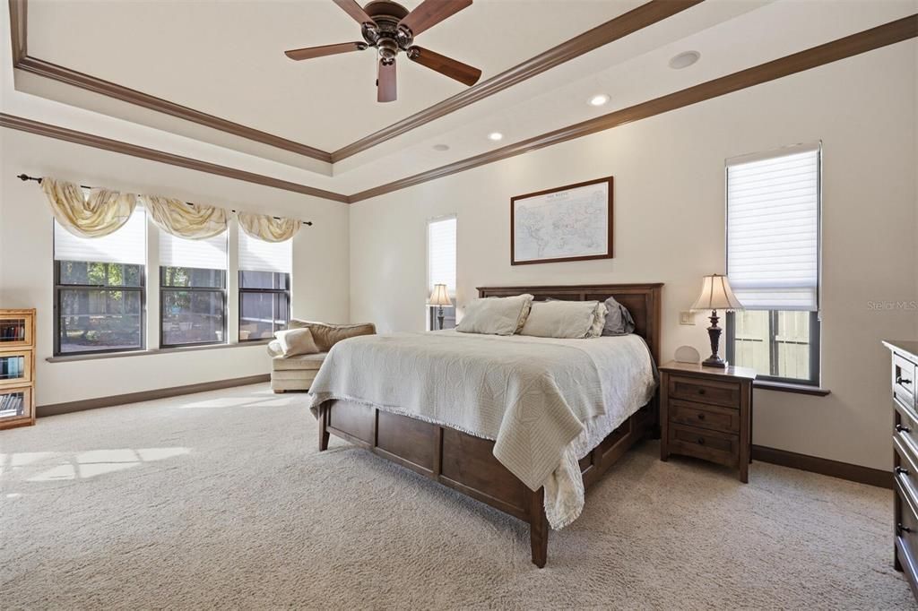 На продажу: $1,080,000 (4 спален, 3 ванн, 3687 Квадратных фут)