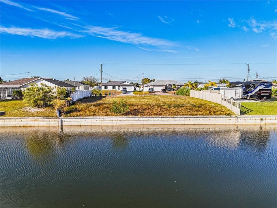 Activo con contrato: $65,000 (0.24 acres)