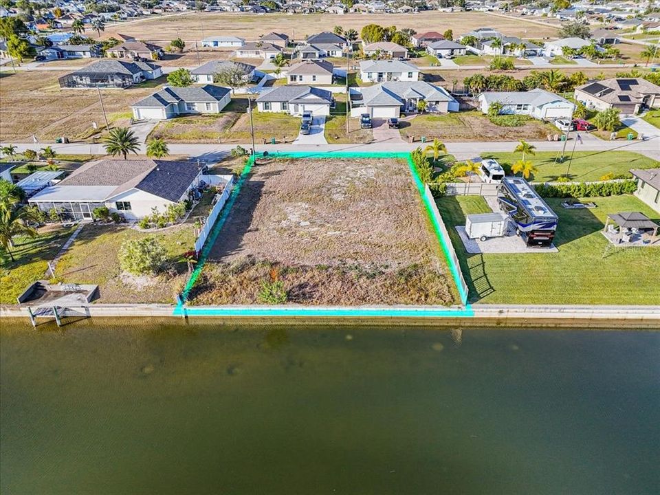Activo con contrato: $65,000 (0.24 acres)