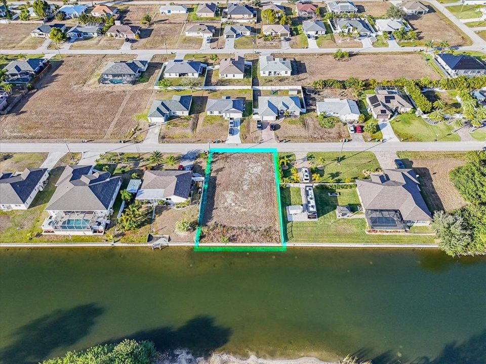 Activo con contrato: $65,000 (0.24 acres)