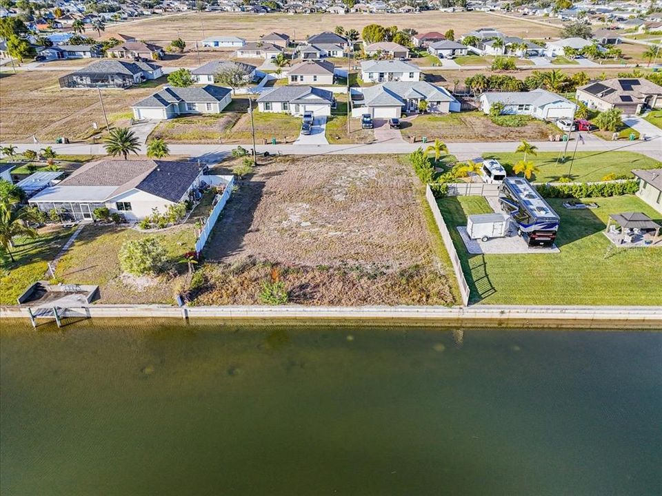 Activo con contrato: $65,000 (0.24 acres)