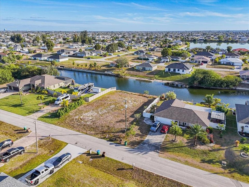 Activo con contrato: $65,000 (0.24 acres)