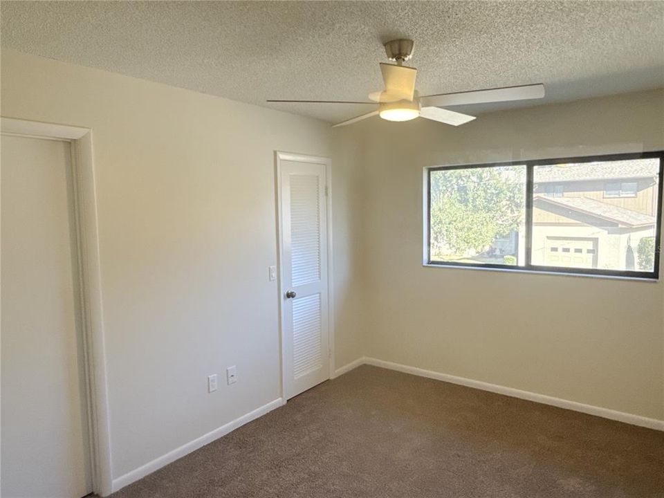 For Sale: $179,900 (2 beds, 1 baths, 1222 Square Feet)