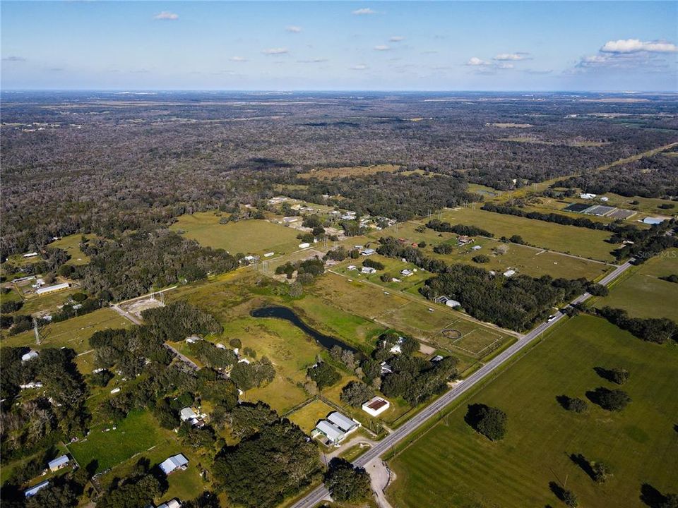 На продажу: $1,695,000 (20.08 acres)