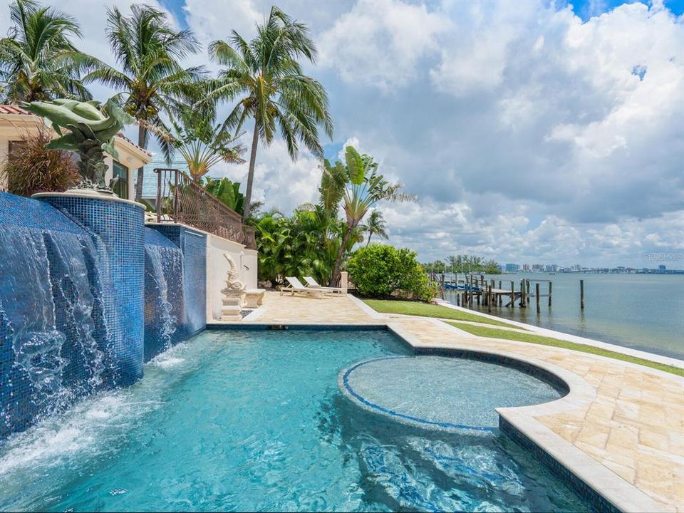 For Sale: $12,987,000 (5 beds, 5 baths, 7931 Square Feet)