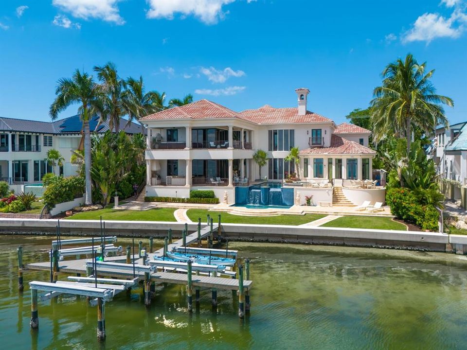 For Sale: $12,987,000 (5 beds, 5 baths, 7931 Square Feet)
