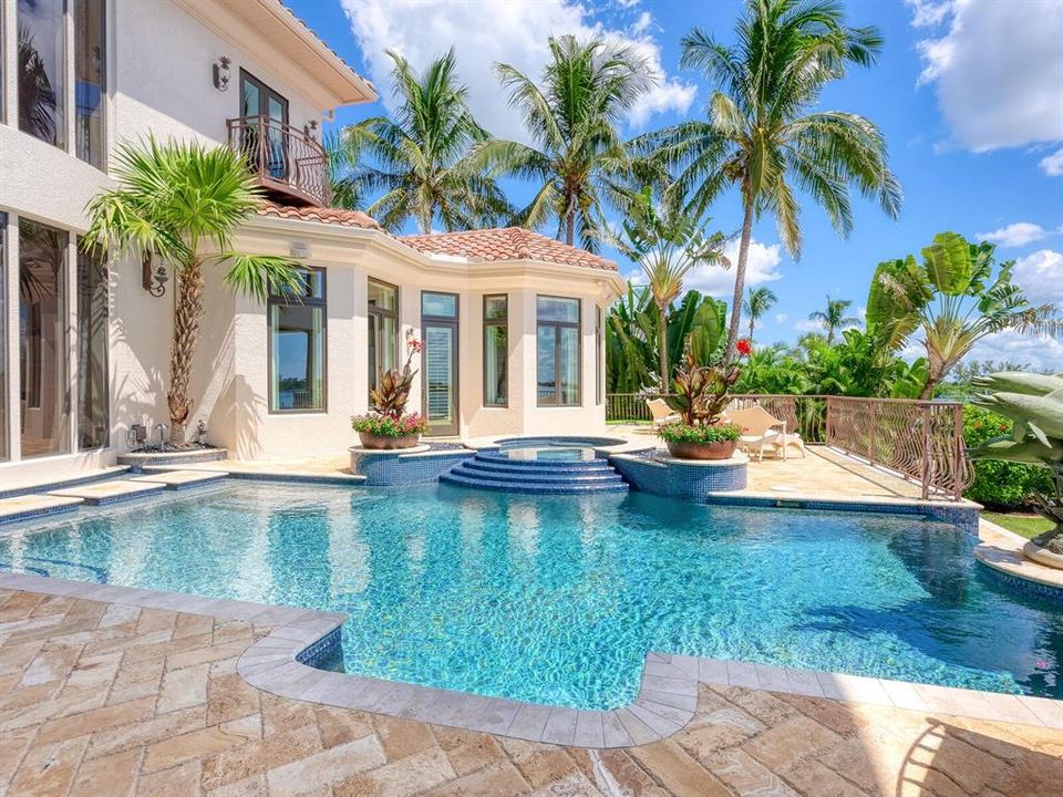 For Sale: $12,987,000 (5 beds, 5 baths, 7931 Square Feet)