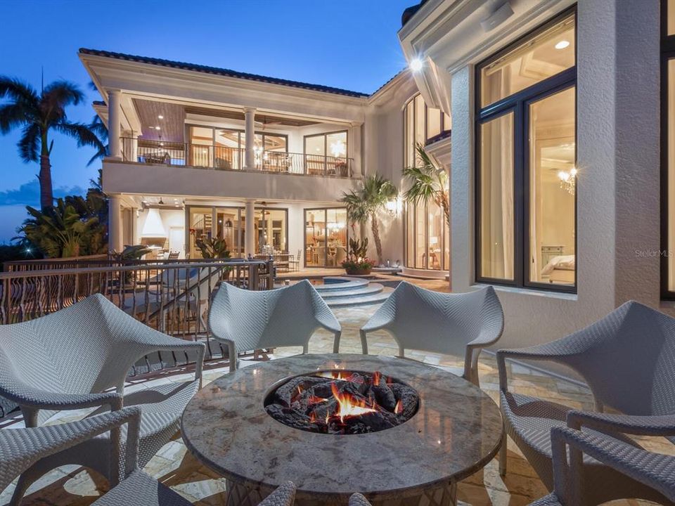 For Sale: $12,987,000 (5 beds, 5 baths, 7931 Square Feet)