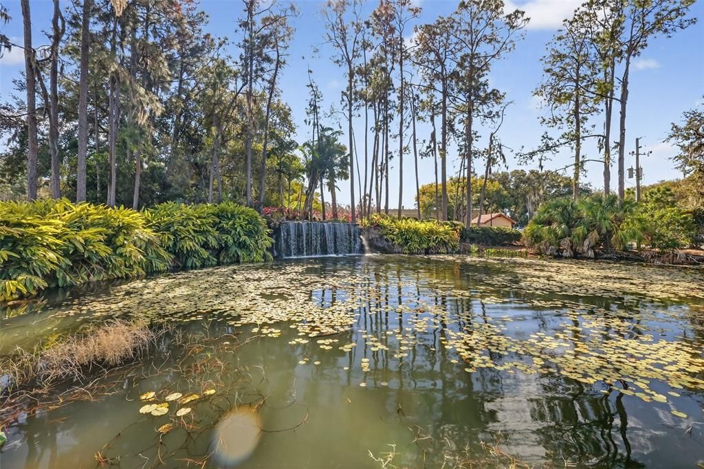 For Sale: $456,500 (3 beds, 2 baths, 1885 Square Feet)