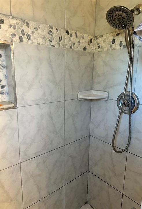 For Sale: $219,900 (3 beds, 1 baths, 1030 Square Feet)