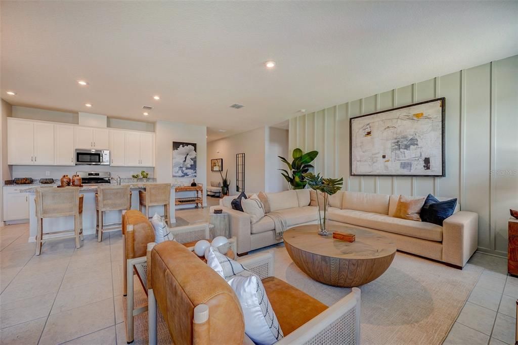 Activo con contrato: $410,000 (4 camas, 2 baños, 1839 Pies cuadrados)