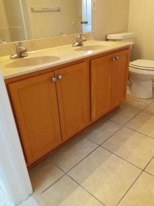 В аренду: $1,895 (4 спален, 2 ванн, 1950 Квадратных фут)
