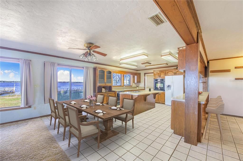 For Sale: $519,000 (4 beds, 2 baths, 2052 Square Feet)