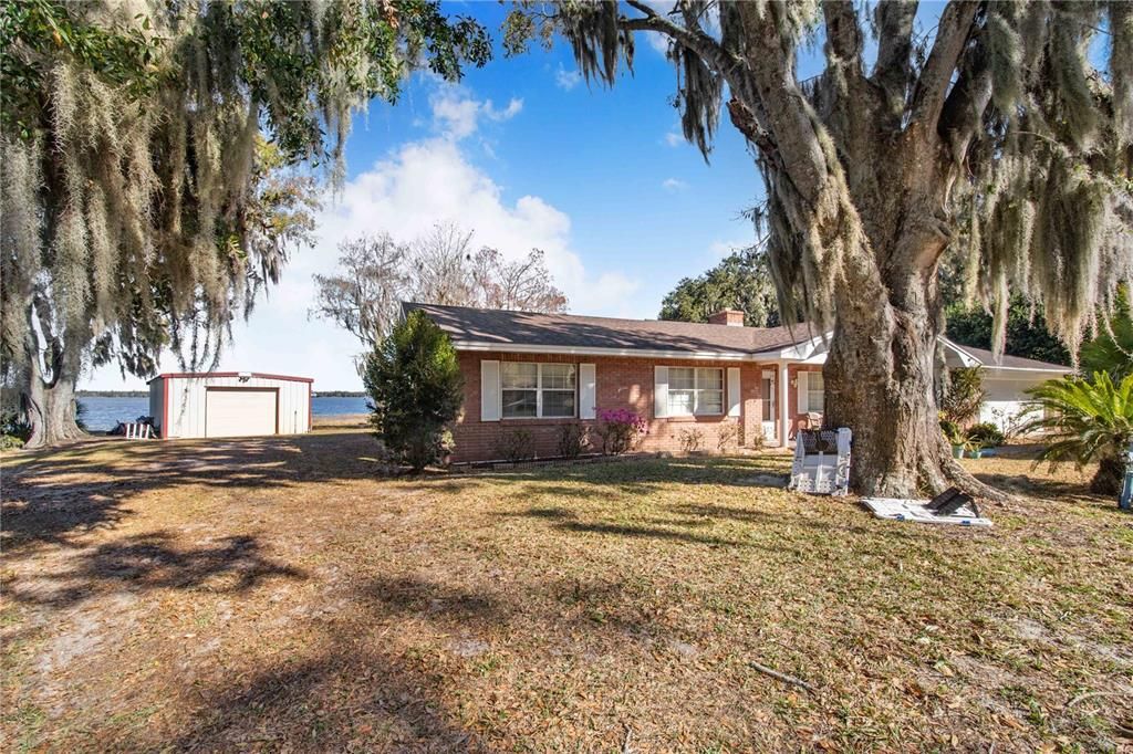 For Sale: $519,000 (4 beds, 2 baths, 2052 Square Feet)