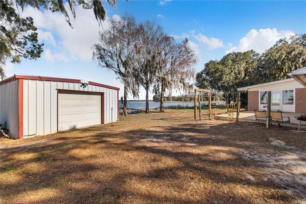 For Sale: $519,000 (4 beds, 2 baths, 2052 Square Feet)