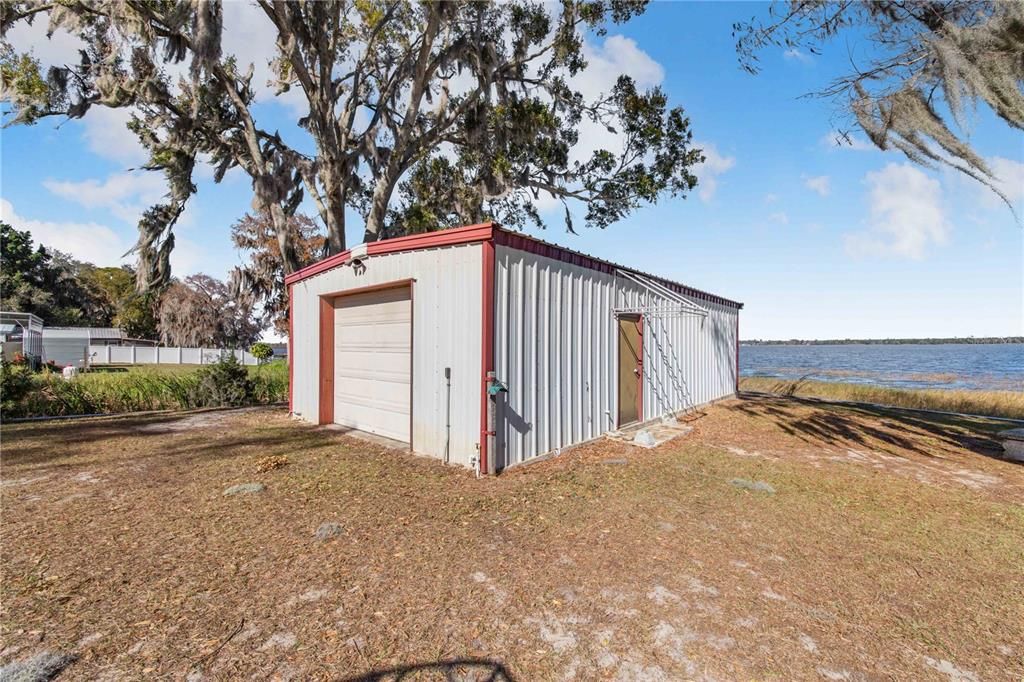 For Sale: $519,000 (4 beds, 2 baths, 2052 Square Feet)