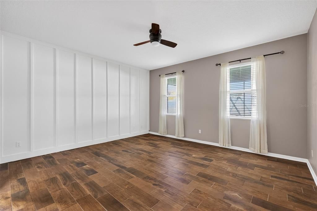 En Venta: $374,900 (4 camas, 3 baños, 2622 Pies cuadrados)