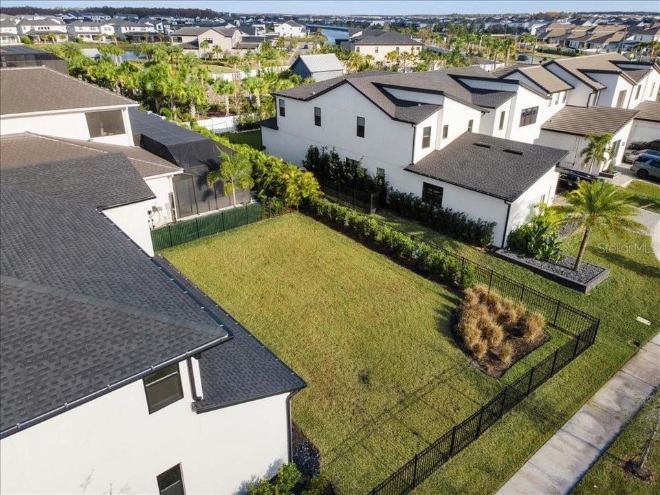For Sale: $1,590,000 (4 beds, 4 baths, 4495 Square Feet)