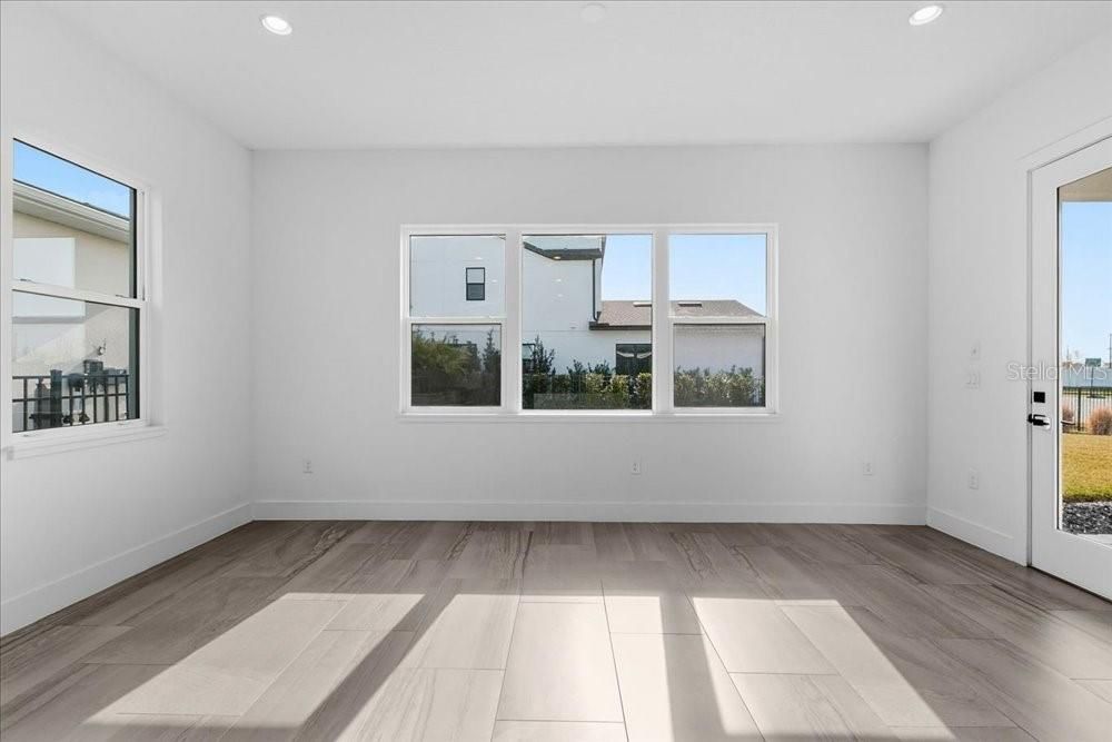 For Sale: $1,590,000 (4 beds, 4 baths, 4495 Square Feet)