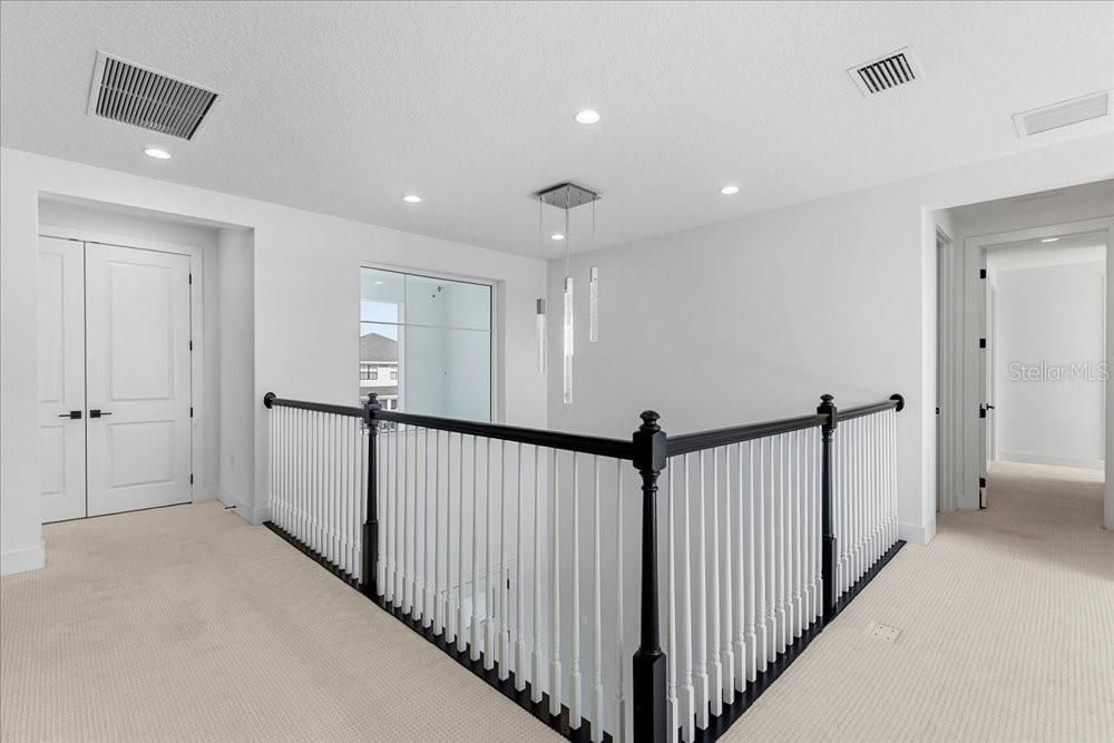 For Sale: $1,590,000 (4 beds, 4 baths, 4495 Square Feet)