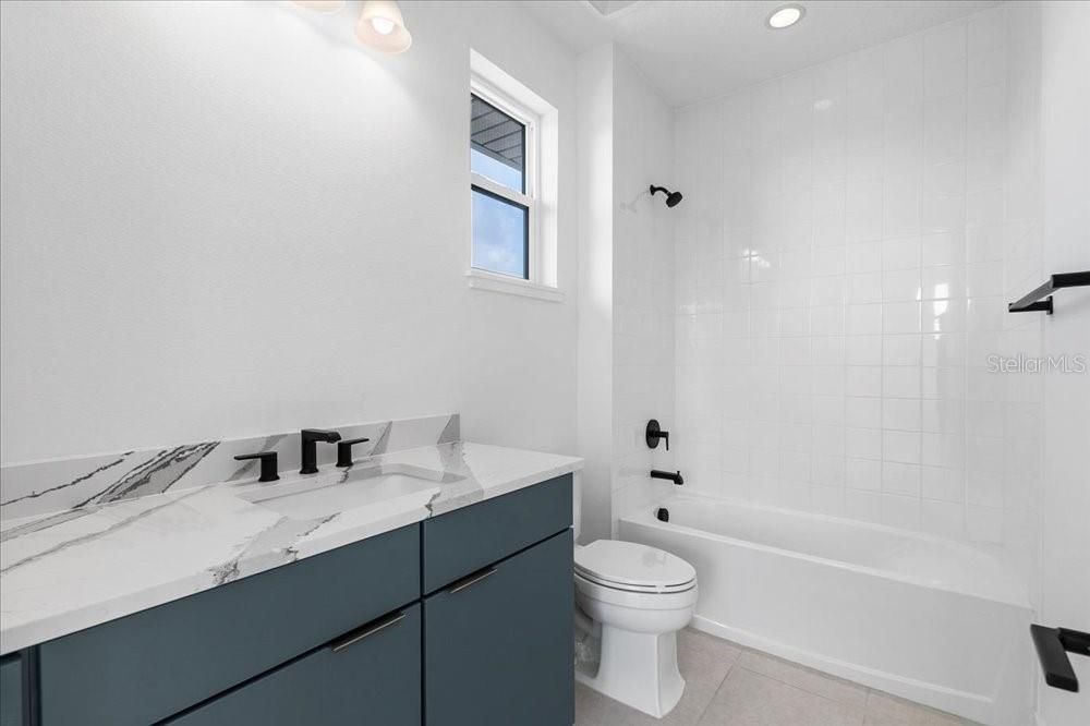 For Sale: $1,590,000 (4 beds, 4 baths, 4495 Square Feet)