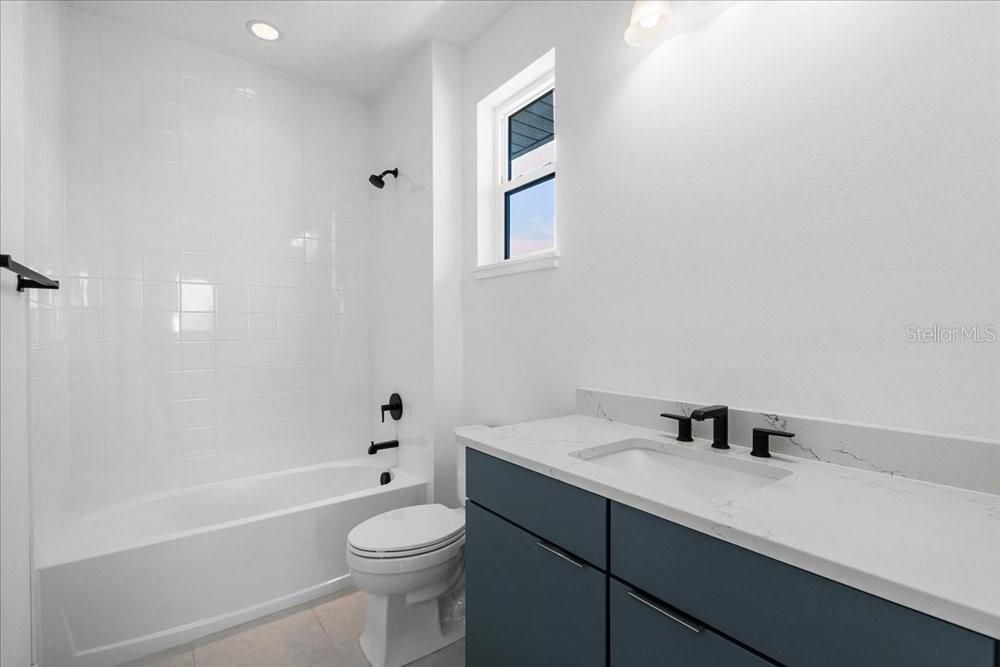 For Sale: $1,590,000 (4 beds, 4 baths, 4495 Square Feet)