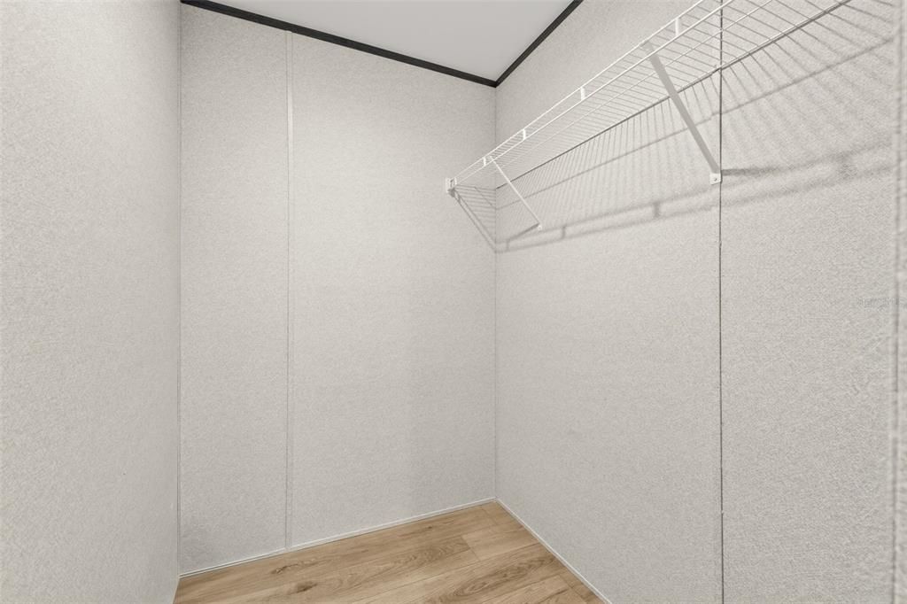 For Sale: $207,252 (3 beds, 2 baths, 1153 Square Feet)