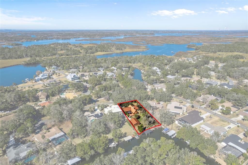 En Venta: $624,900 (4 camas, 2 baños, 2259 Pies cuadrados)