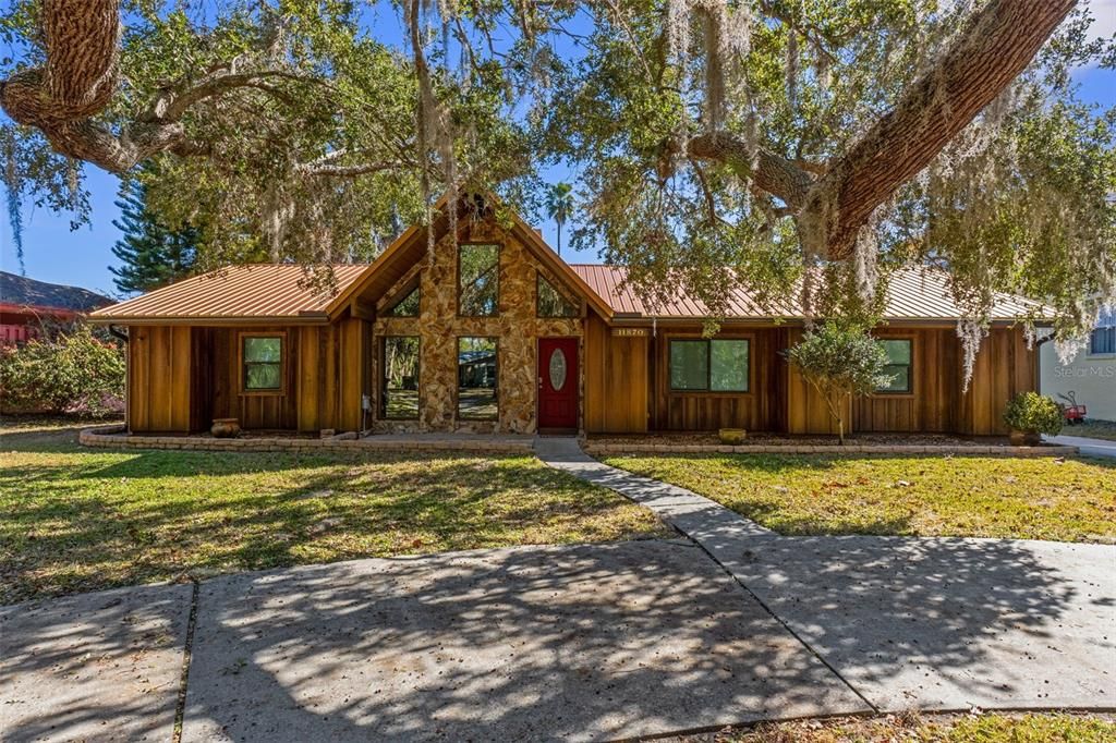En Venta: $624,900 (4 camas, 2 baños, 2259 Pies cuadrados)