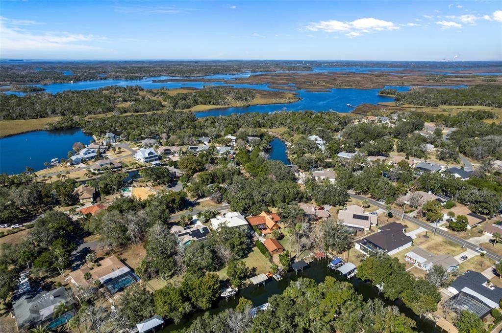 En Venta: $624,900 (4 camas, 2 baños, 2259 Pies cuadrados)