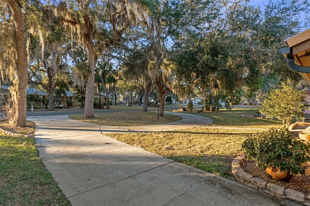En Venta: $624,900 (4 camas, 2 baños, 2259 Pies cuadrados)