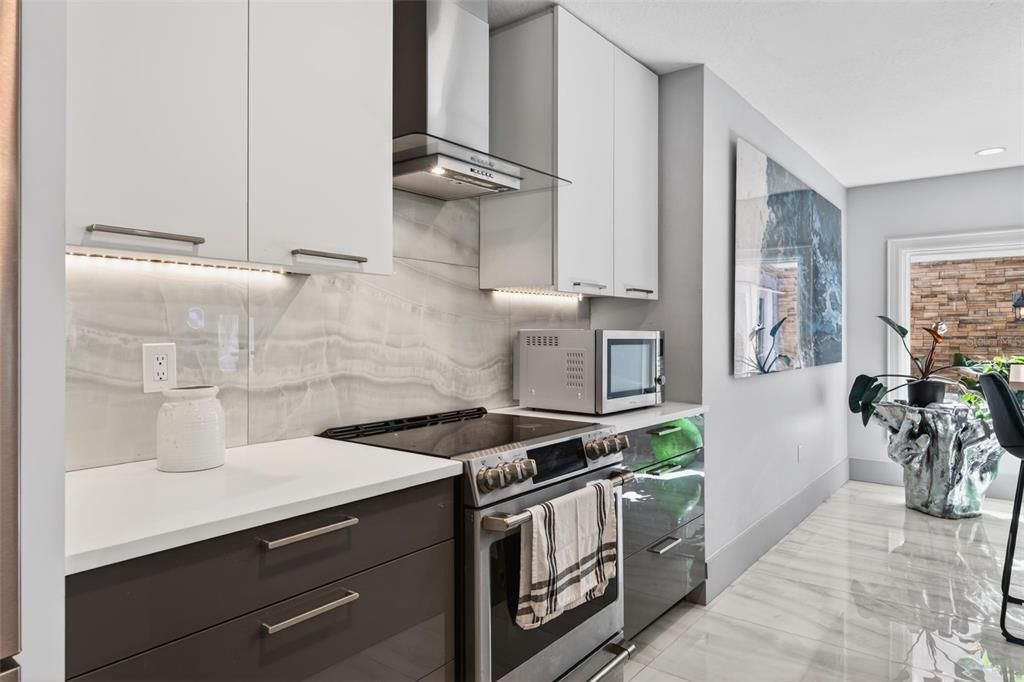 En Venta: $1,199,999 (4 camas, 4 baños, 3617 Pies cuadrados)