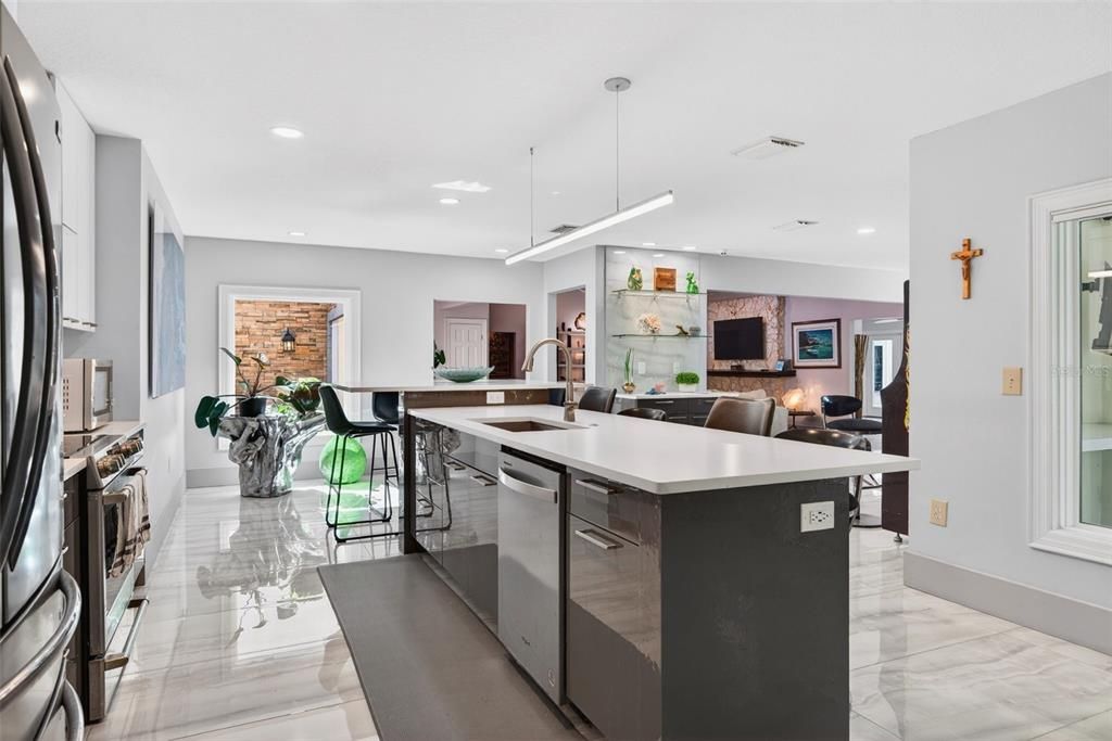 En Venta: $1,199,999 (4 camas, 4 baños, 3617 Pies cuadrados)