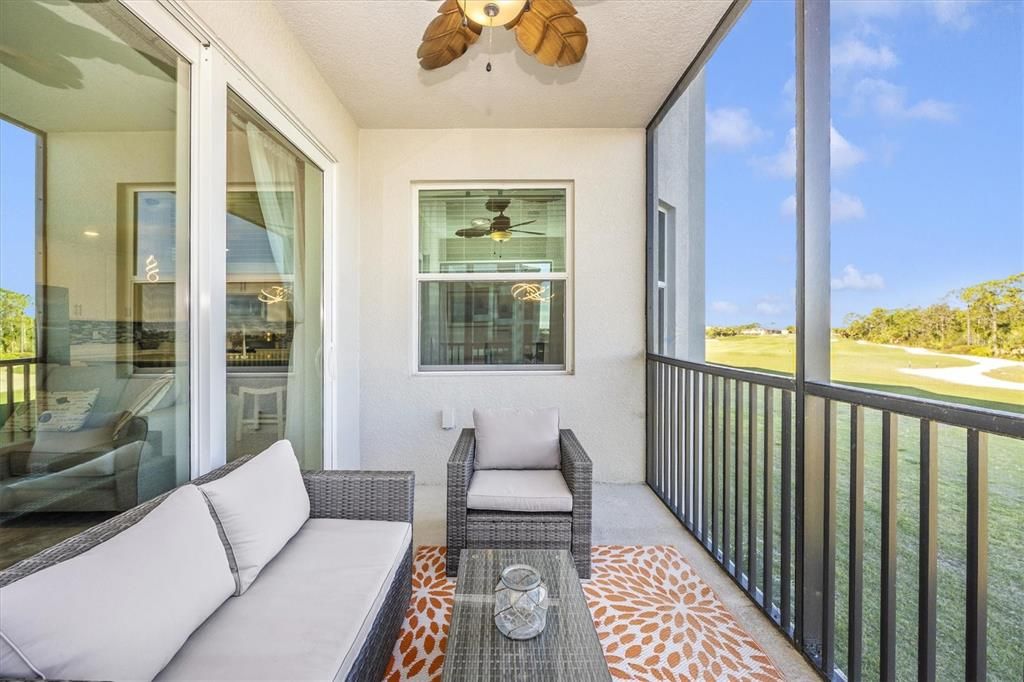 For Rent: $2,300 (2 beds, 2 baths, 1154 Square Feet)